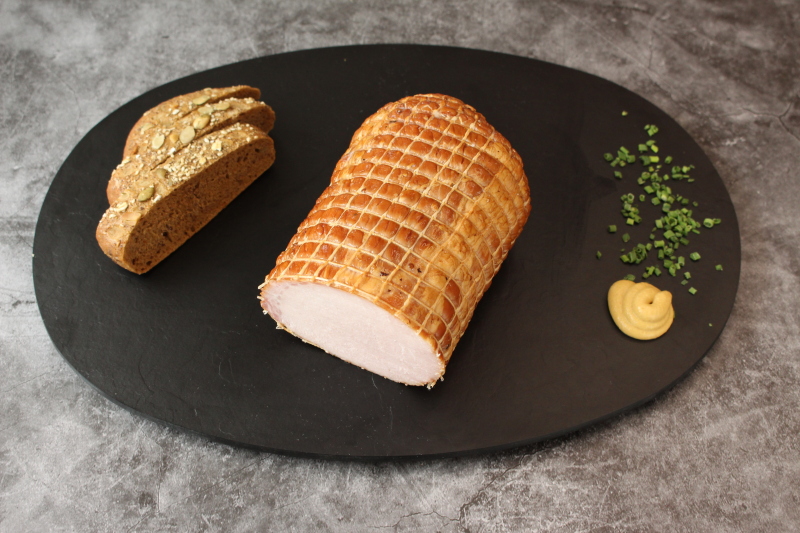 Selchkarreerose halbiert im Ganzen