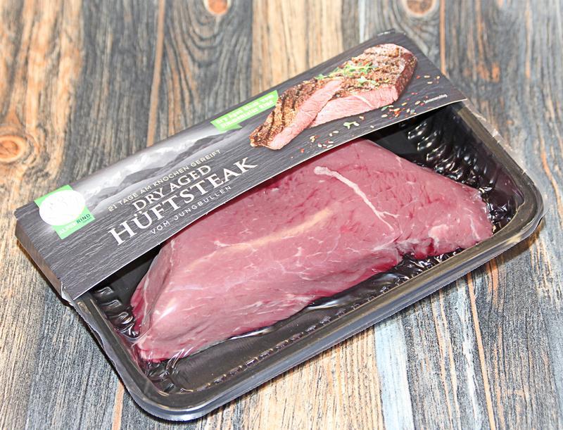 DELUXE Rind Dry Aged Steak H�FTSTEAK geschnitten