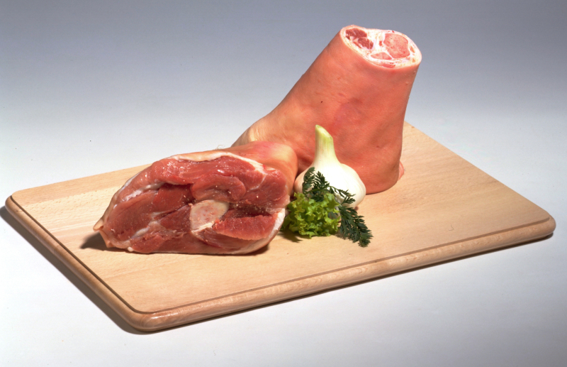 DELUXE Schweine Stelze vordere DELUXE Schweine Stelze vordere