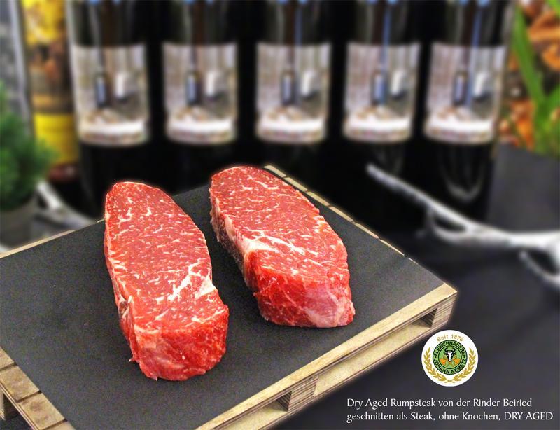 DELUXE DRY AGED STEAK Rind Beiried geschnitten