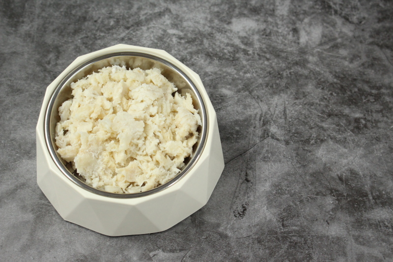 Hund Kalb Kutteln geputzt geschnitten roh Hund Kalb Kutteln geputzt geschnitten roh