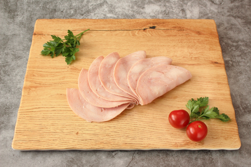 Putenkrakauer geschnitten Putenkrakauer geschnitten