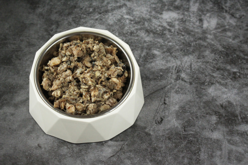 Hund Rind Kutteln ungeputzt geschnitten roh