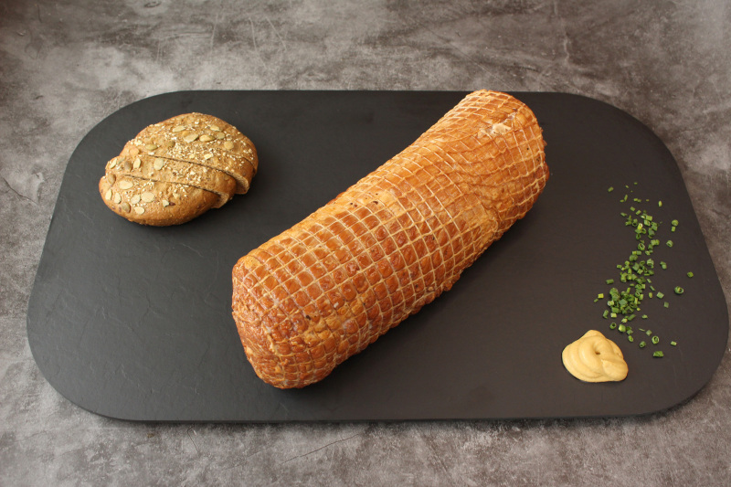 Selchkarreerose im Ganzen